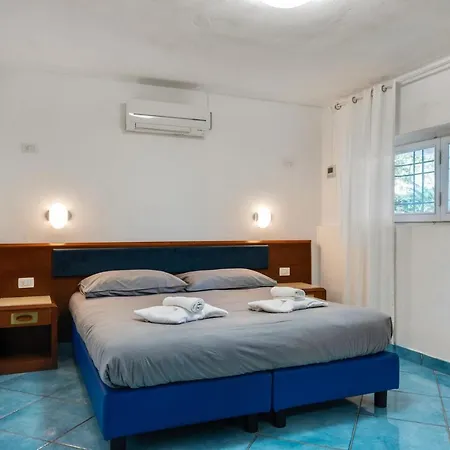 Invilla Seristori, A 50 M Dal Mare San Vincenzo Exterior photo
