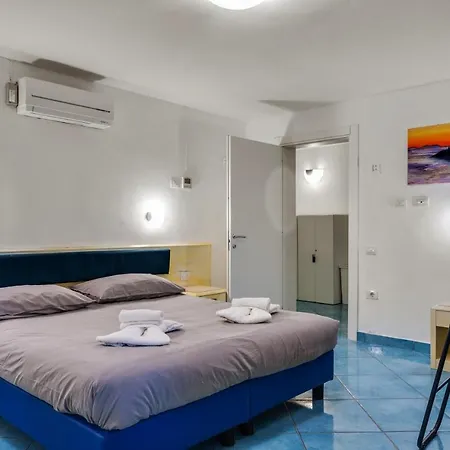 Invilla Seristori, A 50 M Dal Mare San Vincenzo Exterior photo